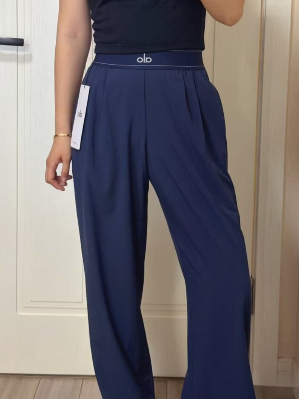 🌠Alo Yoga Suit Up Trouser Navy Blue (Regular Version Inner Seam 30 inches)